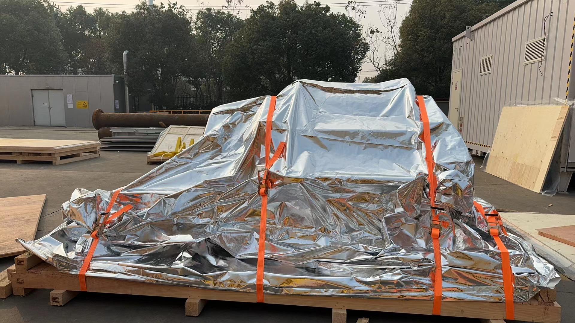 木包裝箱為何會變色？